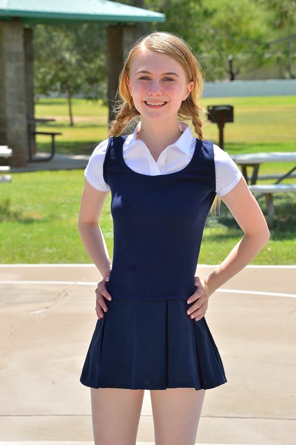 Зинаида, 26 лет, 0 размер груди